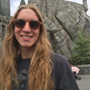 Meet your Posher, Zack